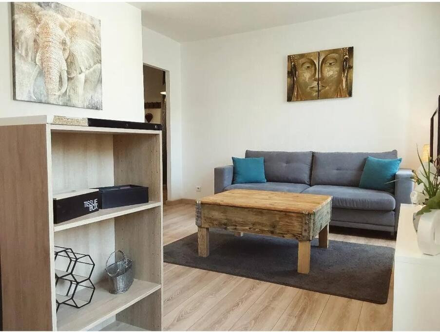 Spacieux T2 Cosy En Face De La Gare Avec Garage ! แบลฟอร์ ภายนอก รูปภาพ